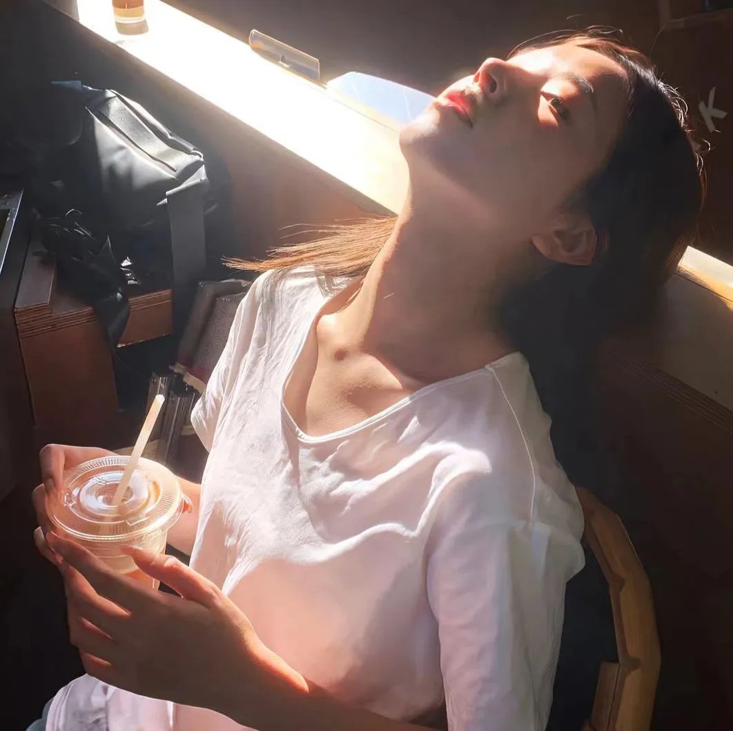 黑色灰姑娘